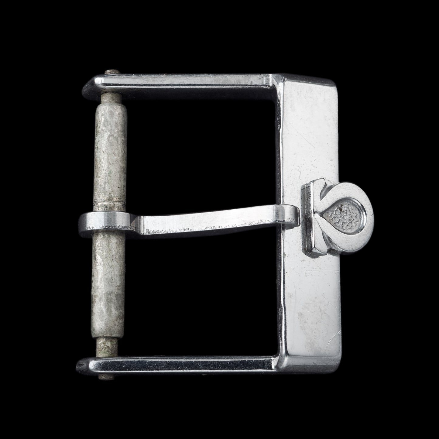 No. b7155 / Omega 16mm Buckle - 1960s