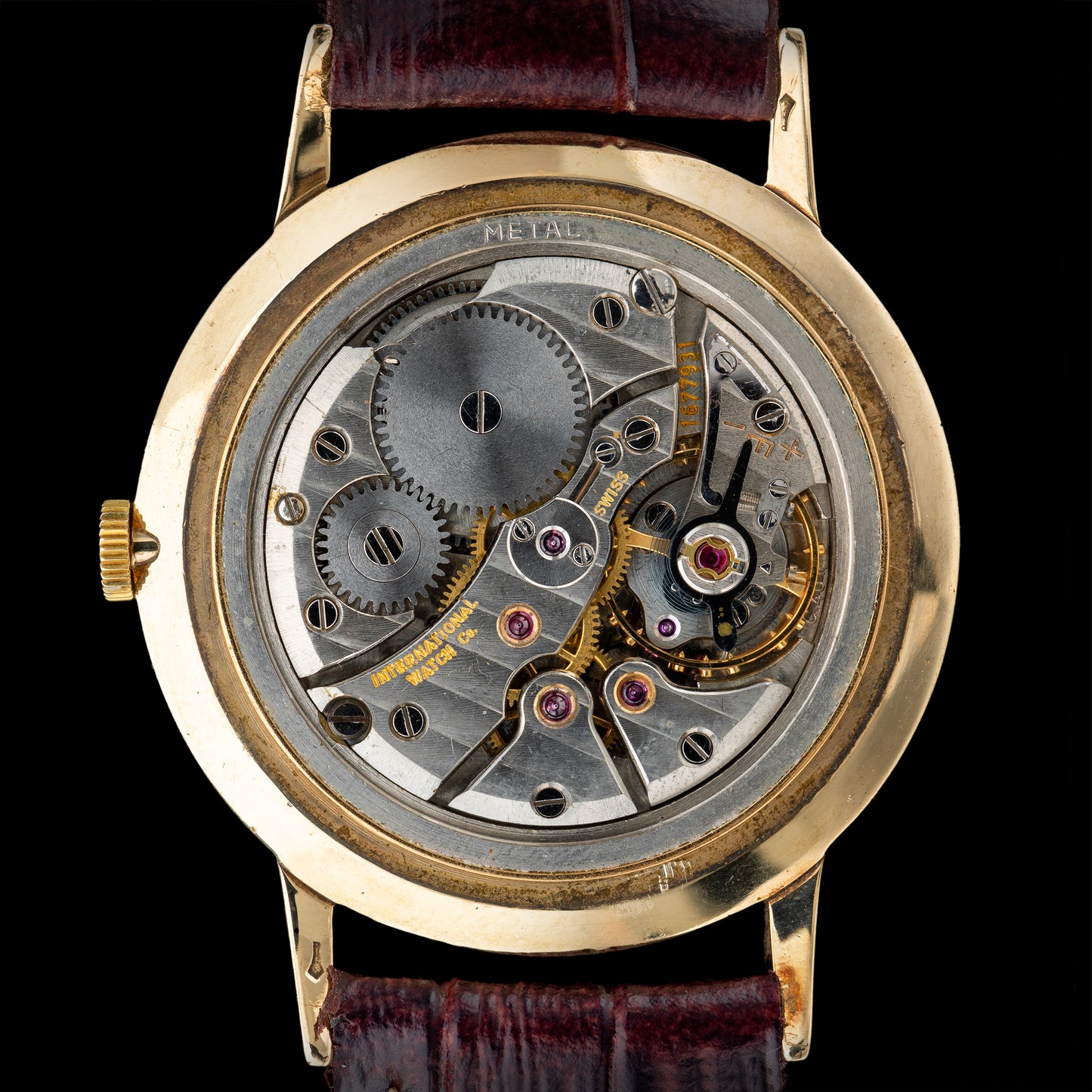 No. 739 / IWC 9k Solid Gold Manual - 1965