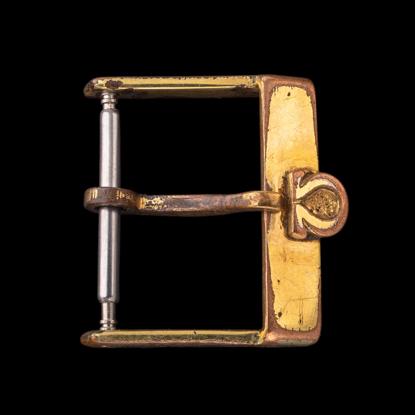 No. b7585 / Omega 16mm Buckle - 1960s