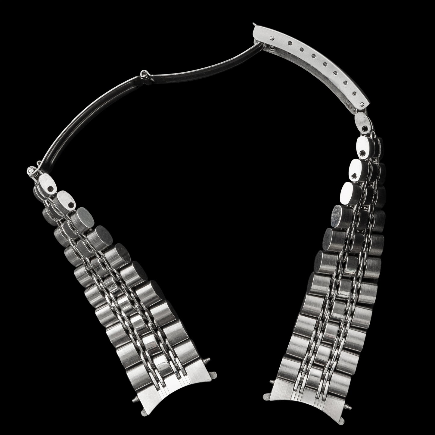 No. b7755 / Longines 18mm Bracelet -- 1960s