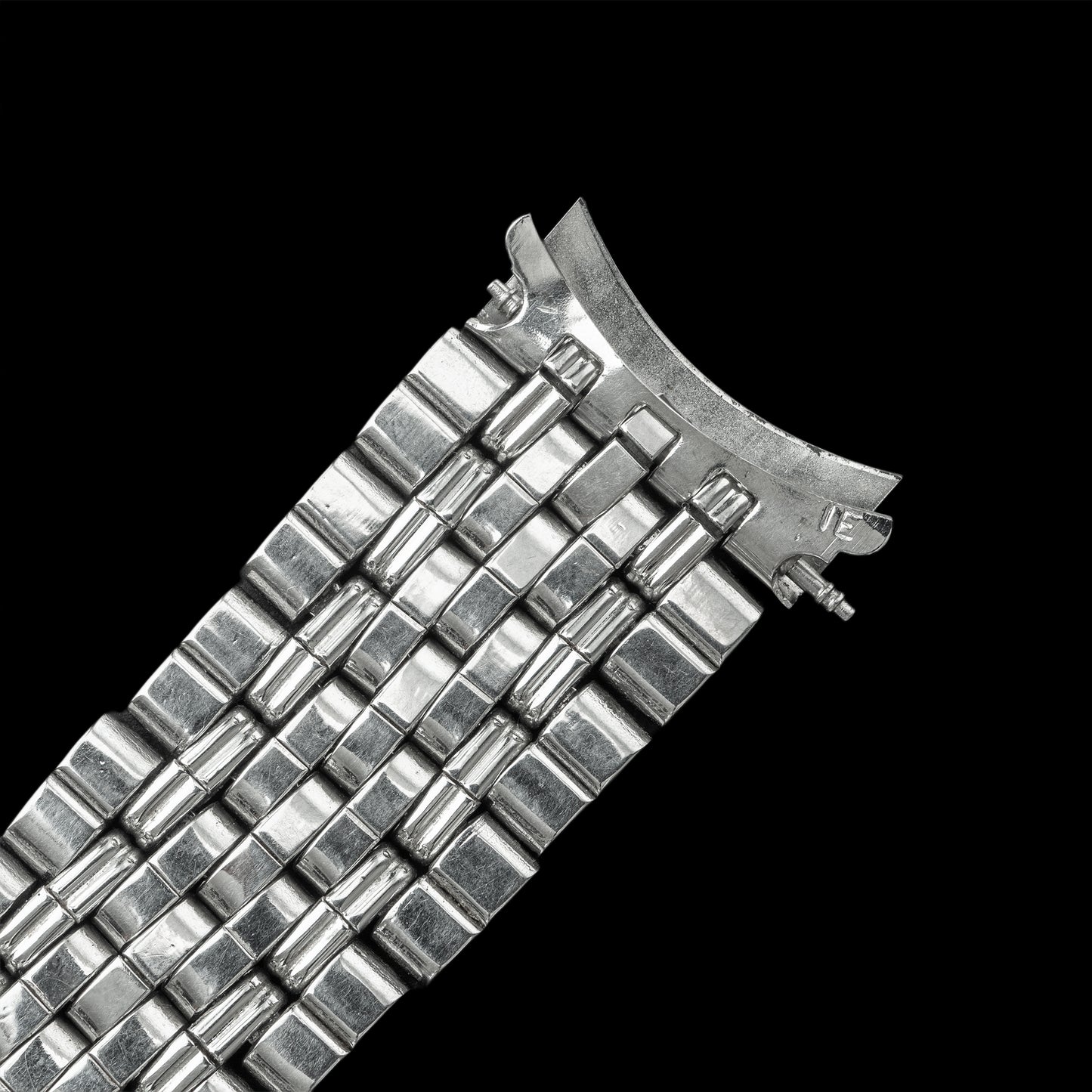 No. 819 / IWC 18mm Gay Frères Bracelet - 1972
