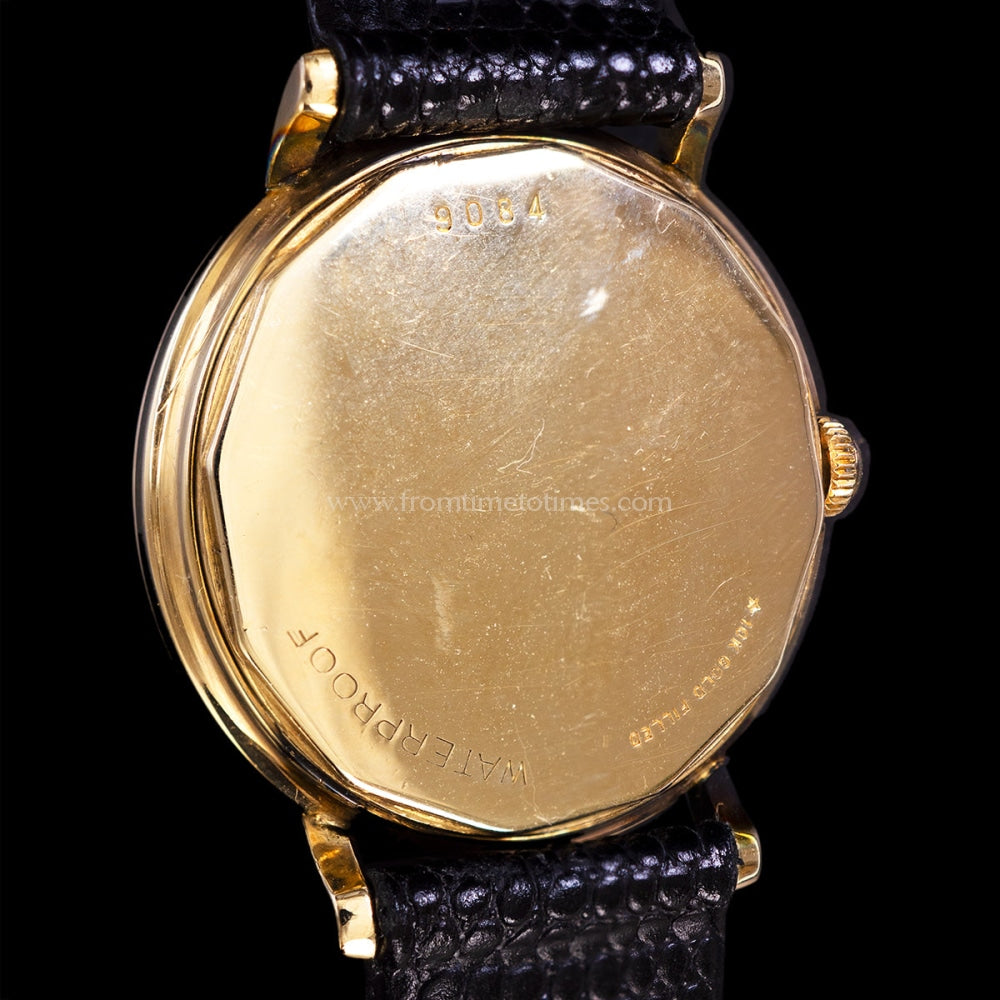 No. 150 / Universal Genève Polerouter Date - 1960S Watches