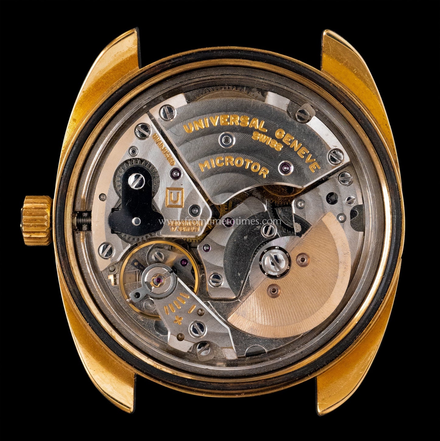 No. 328 / Universal Genève Automatic With Box - 1970 Watches
