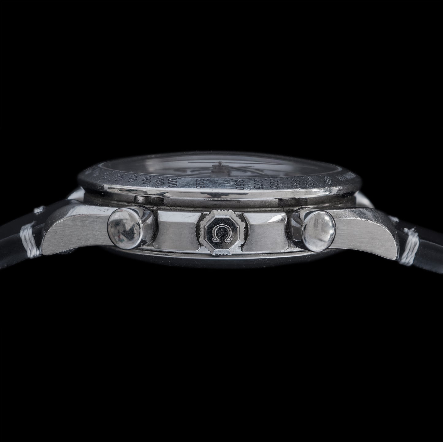 No. 243 / Omega Speedmaster Triple Date - 1994