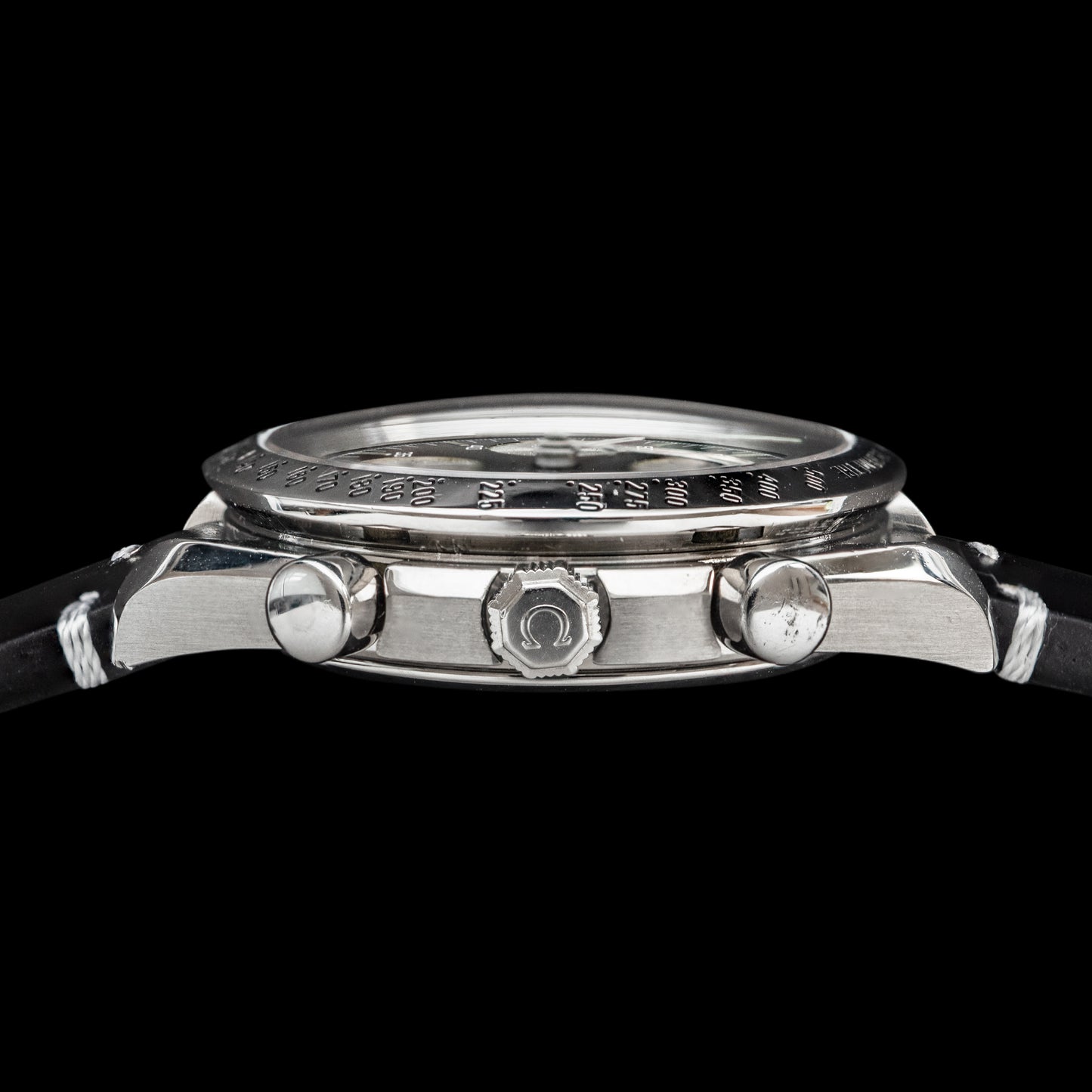 No. 266 / Omega Speedmaster "Reverse Panda" - 1993
