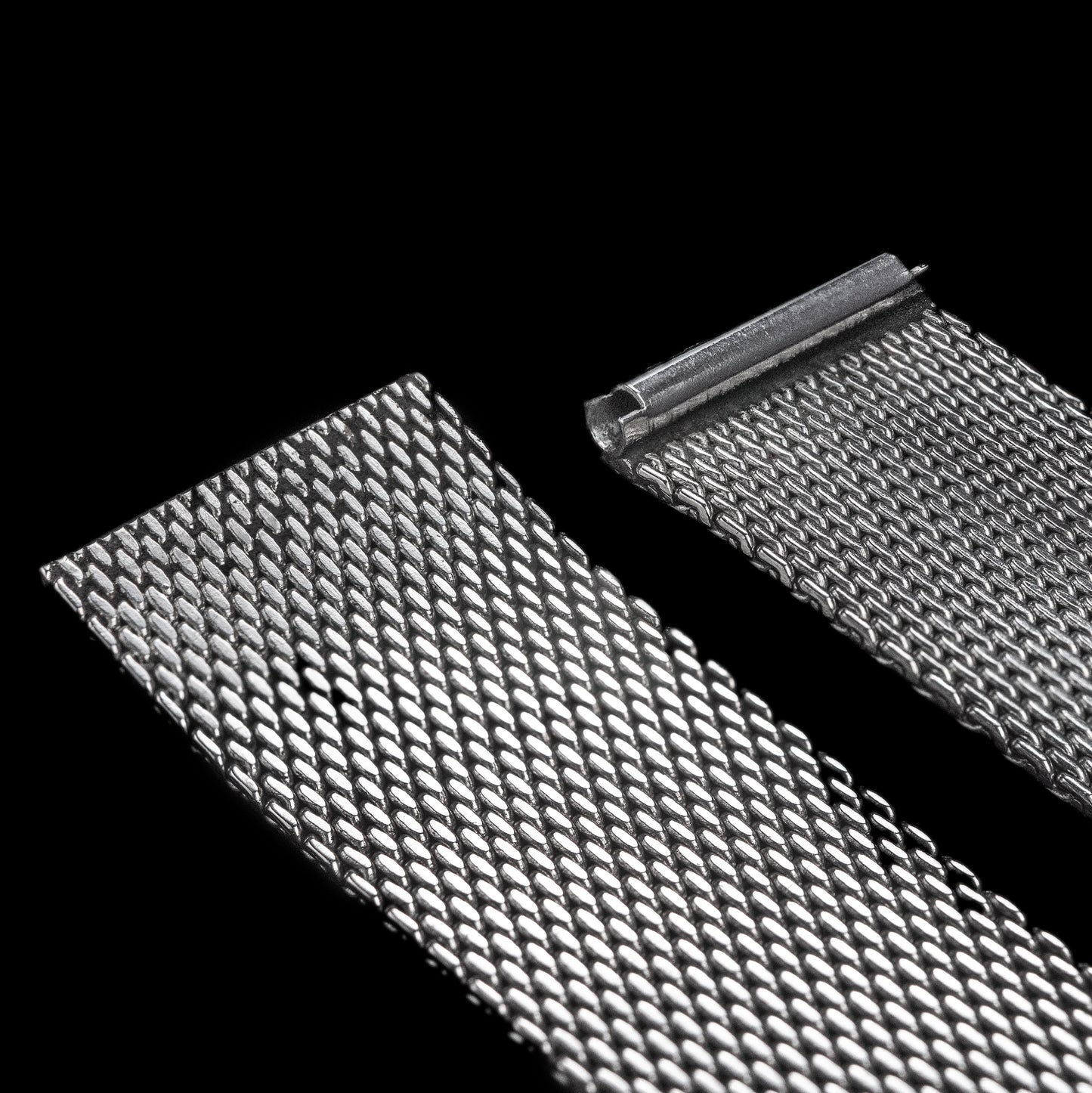 No. b3155 / IWC 19mm Mesh Bracelet - 1960s