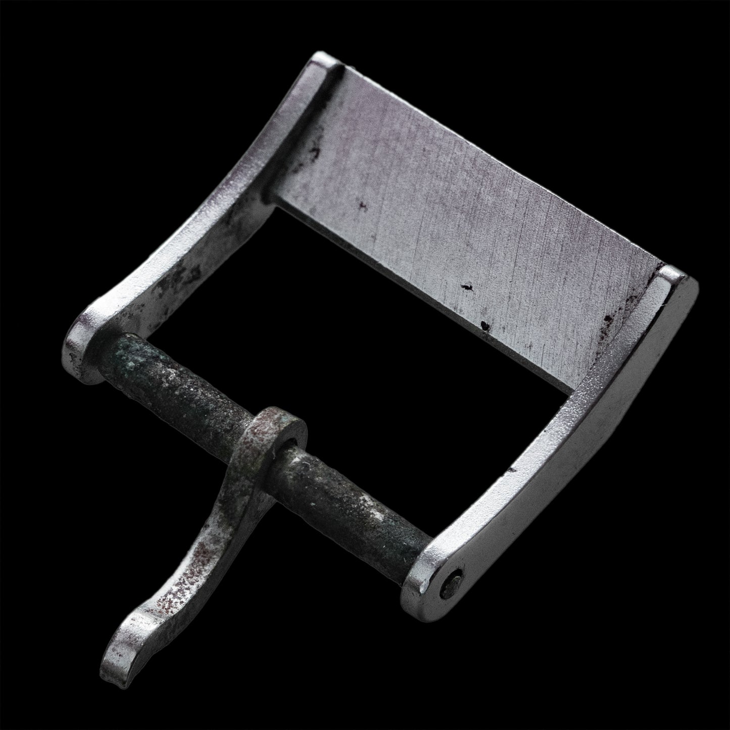 No. b3655 / Universal Geneve 14mm Buckle - 1970s
