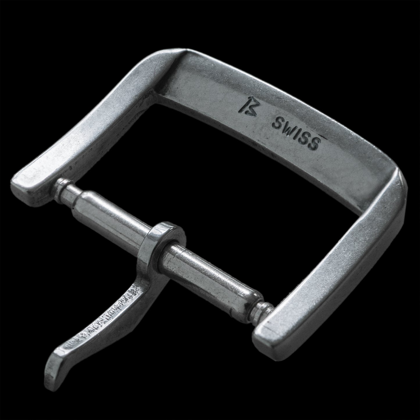 No. b3685 / Omega 17mm Buckle - 1970s