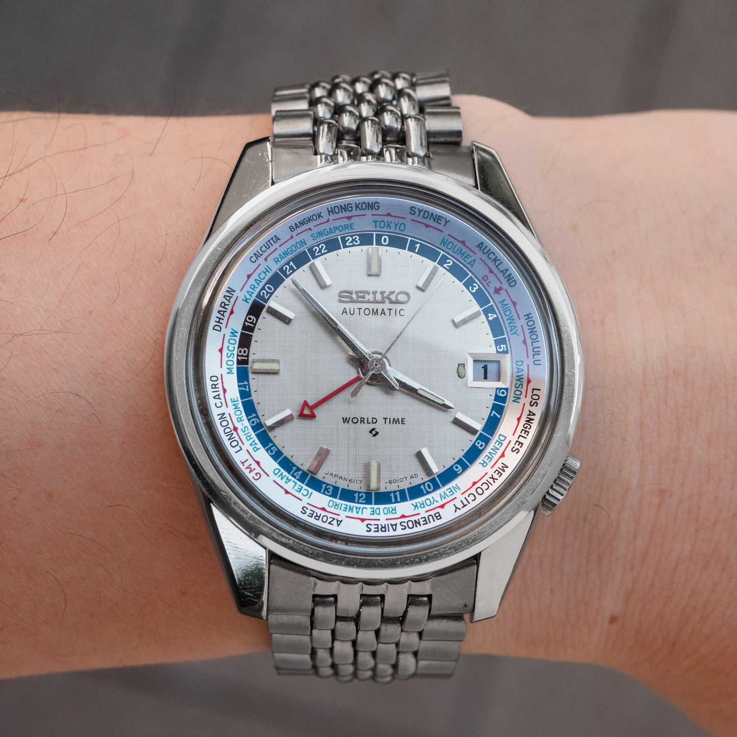 No. 379 / Seiko World Time (3rd model) - 1969