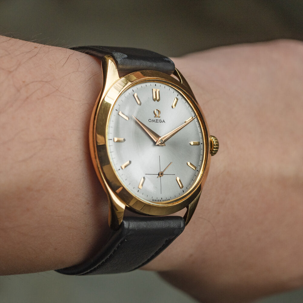 No. 412 / Omega Round 18K Solid Gold - 1950