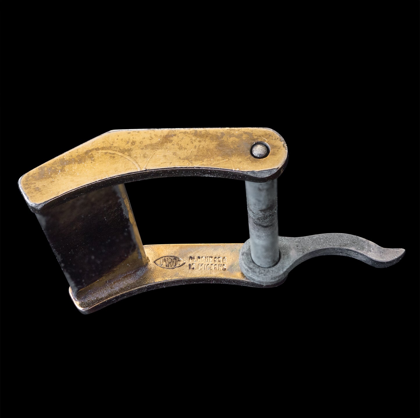 No. b4262 / Universal Geneve 14mm GP Buckle - 1970s