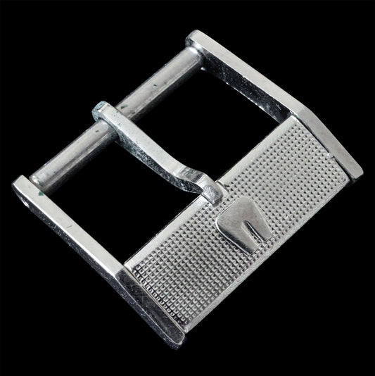 No. b4263 / Universal Geneve 14mm Buckle - 1970s