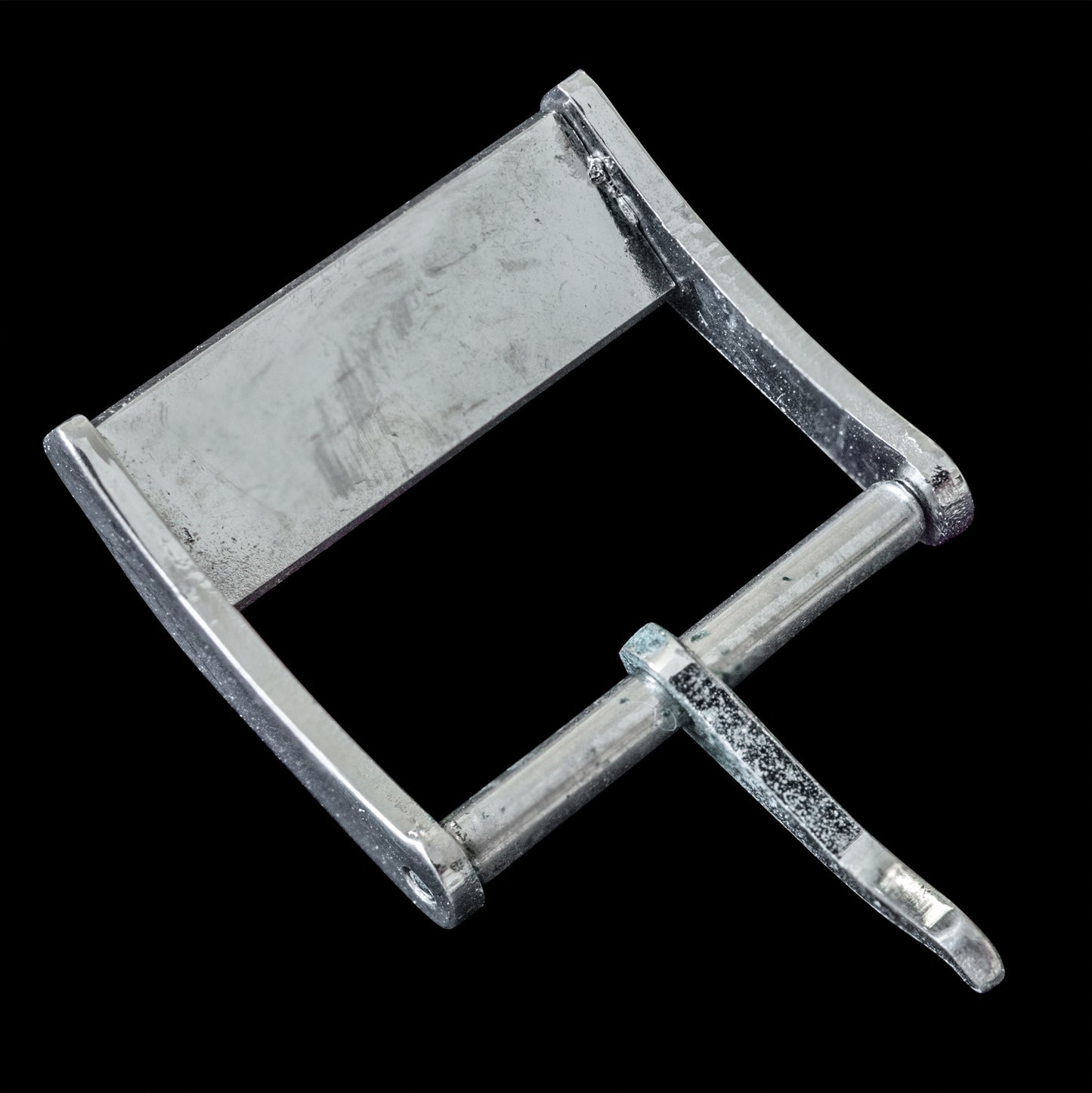 No. b4263 / Universal Geneve 14mm Buckle - 1970s