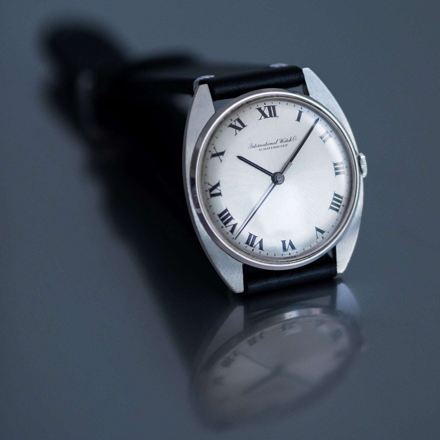 No. 439 / IWC Manual 2401 - 1969