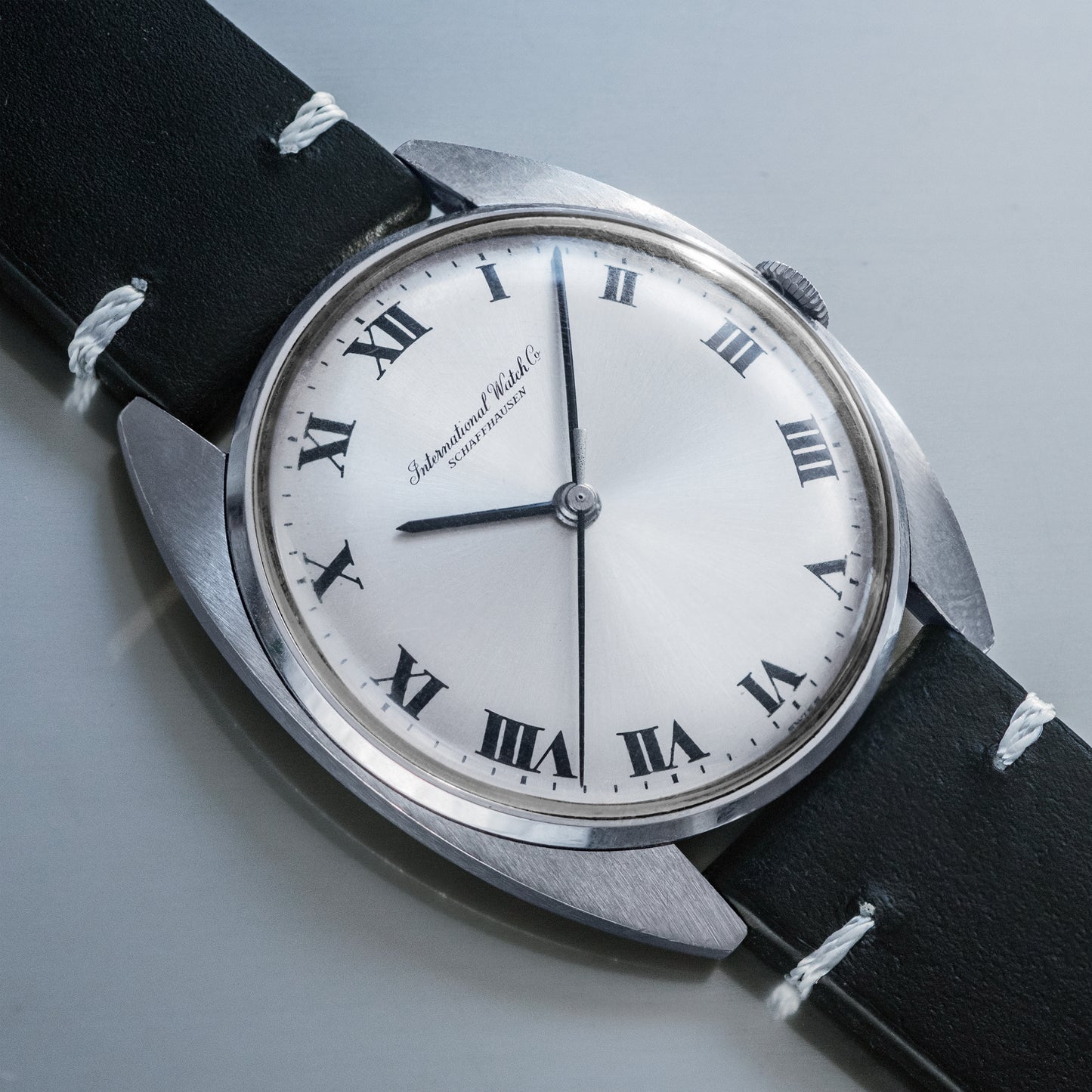 No. 439 / IWC Manual 2401 - 1969