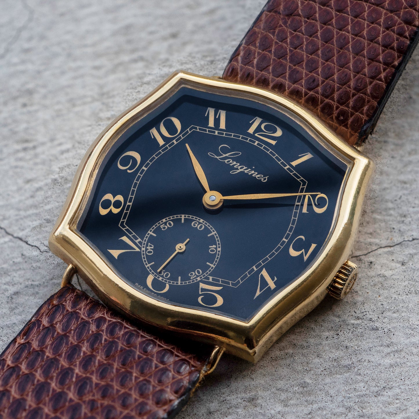 No. 453 / Longines Manual - 1977
