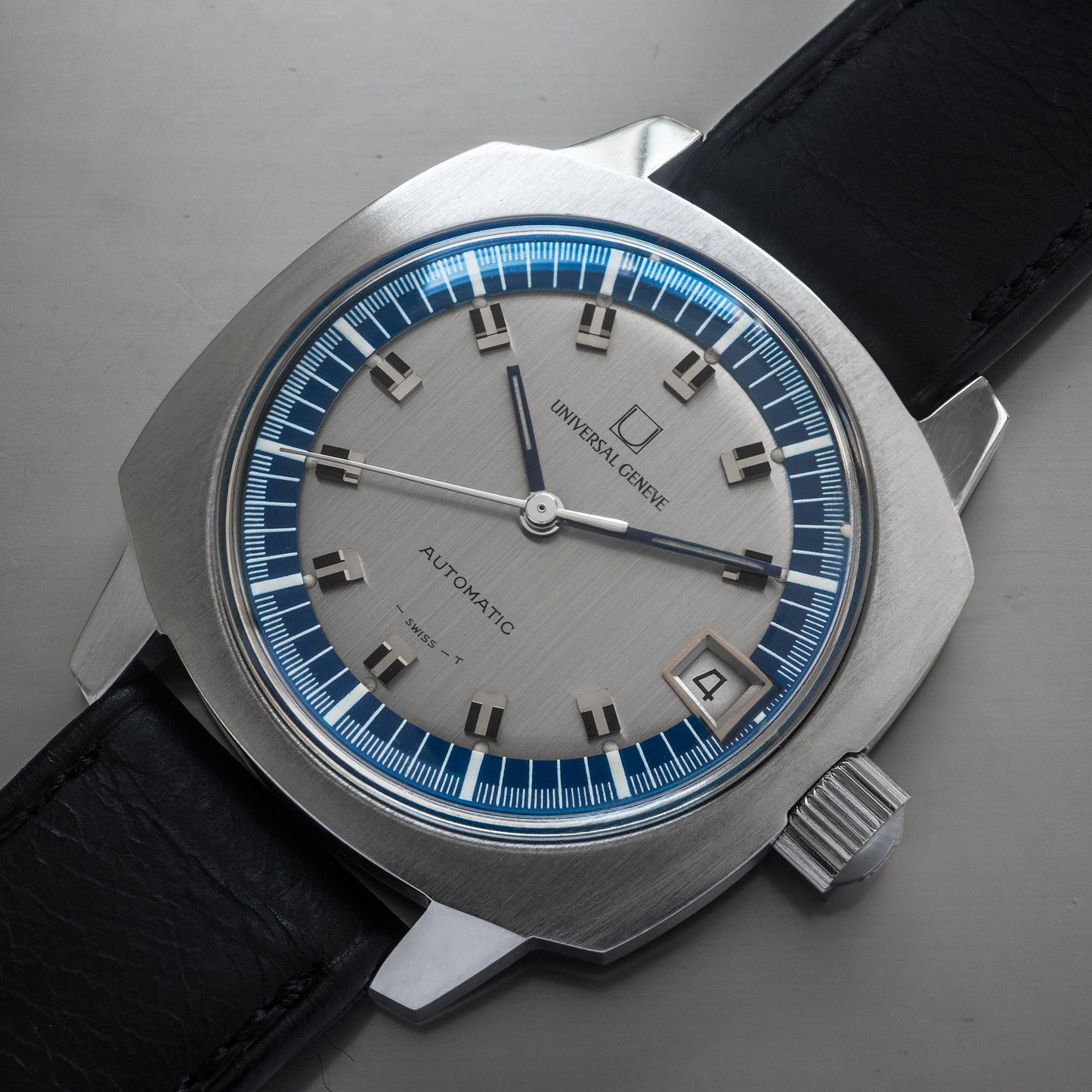 No. 458 / Universal Genève Automatic - 1968