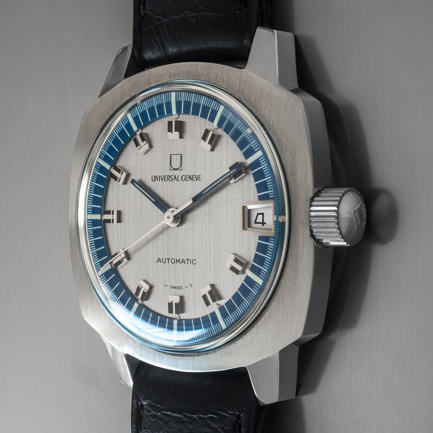 No. 458 / Universal Genève Automatic - 1968