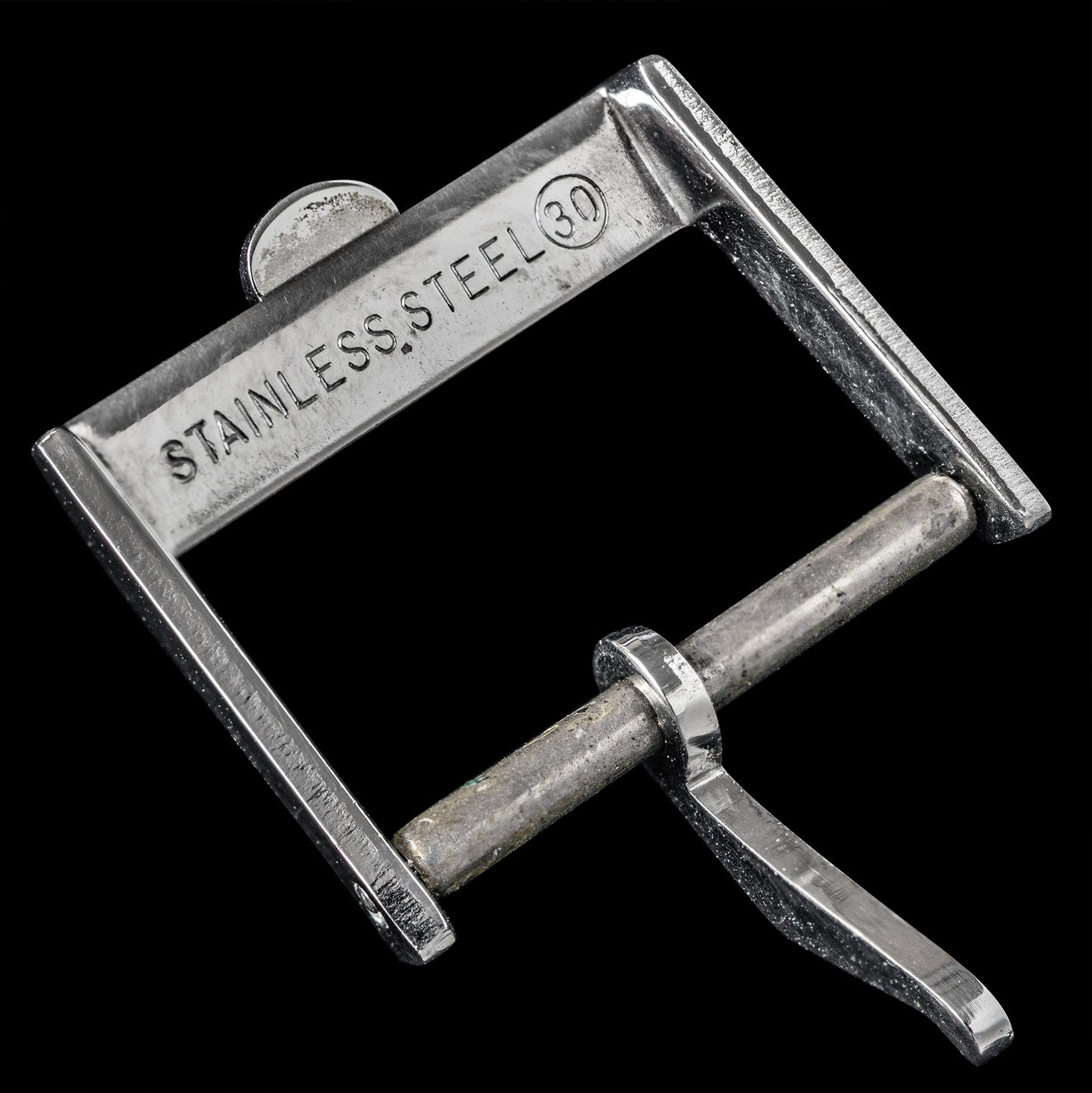 No. b4685 / Omega 16mm Buckle - 1960s