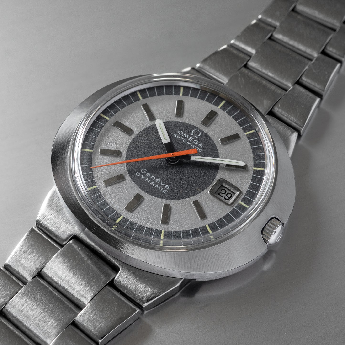 No. 500 / Omega Genève Dynamic - 1960s