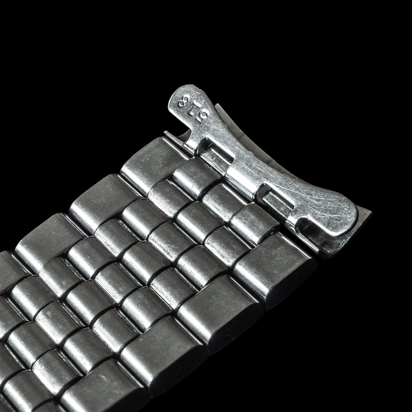 No. b5435 / Omega 19mm Constellation Bracelet - 1960s
