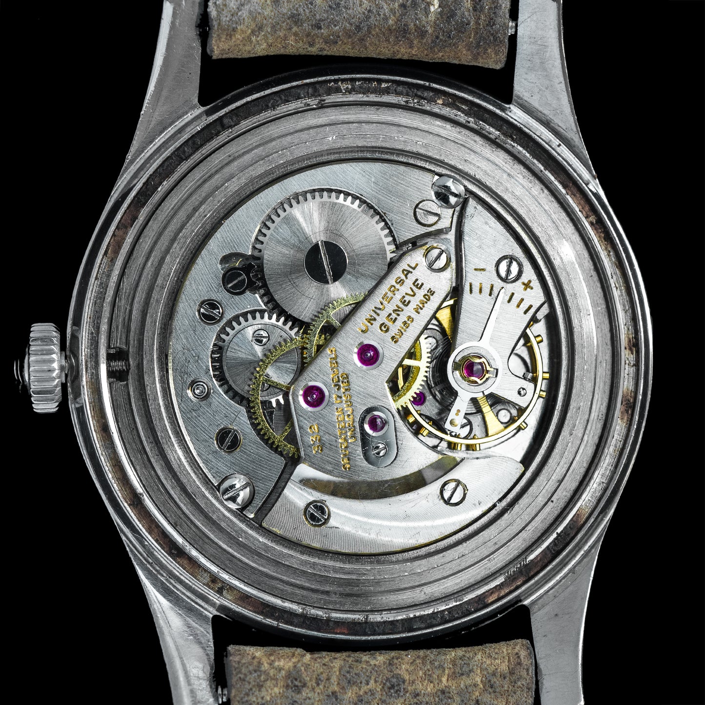 No. 544 / Universal Genève Manual - 1955