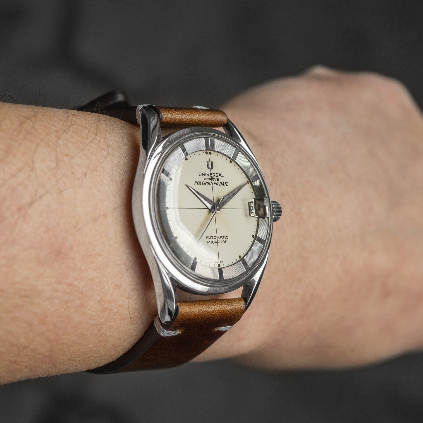 No. 547 / Universal Genève Polerouter Date - 1960s