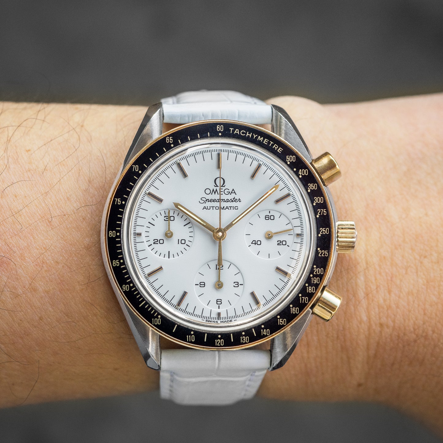 No. 550 / Omega Speedmaster "Two Tones" with Box Set (Serviced) - 1993