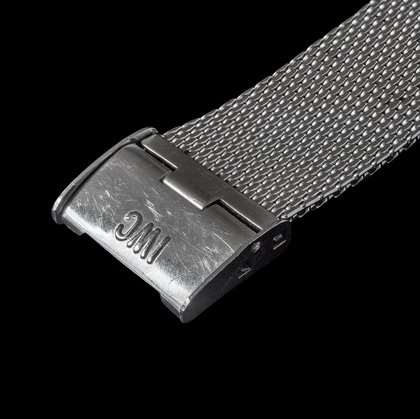 No. b5525 / IWC 18mm Mesh Bracelet - 1960s