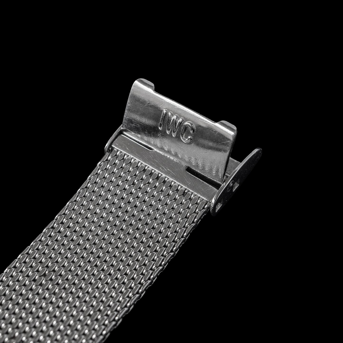 No. b5525 / IWC 18mm Mesh Bracelet - 1960s