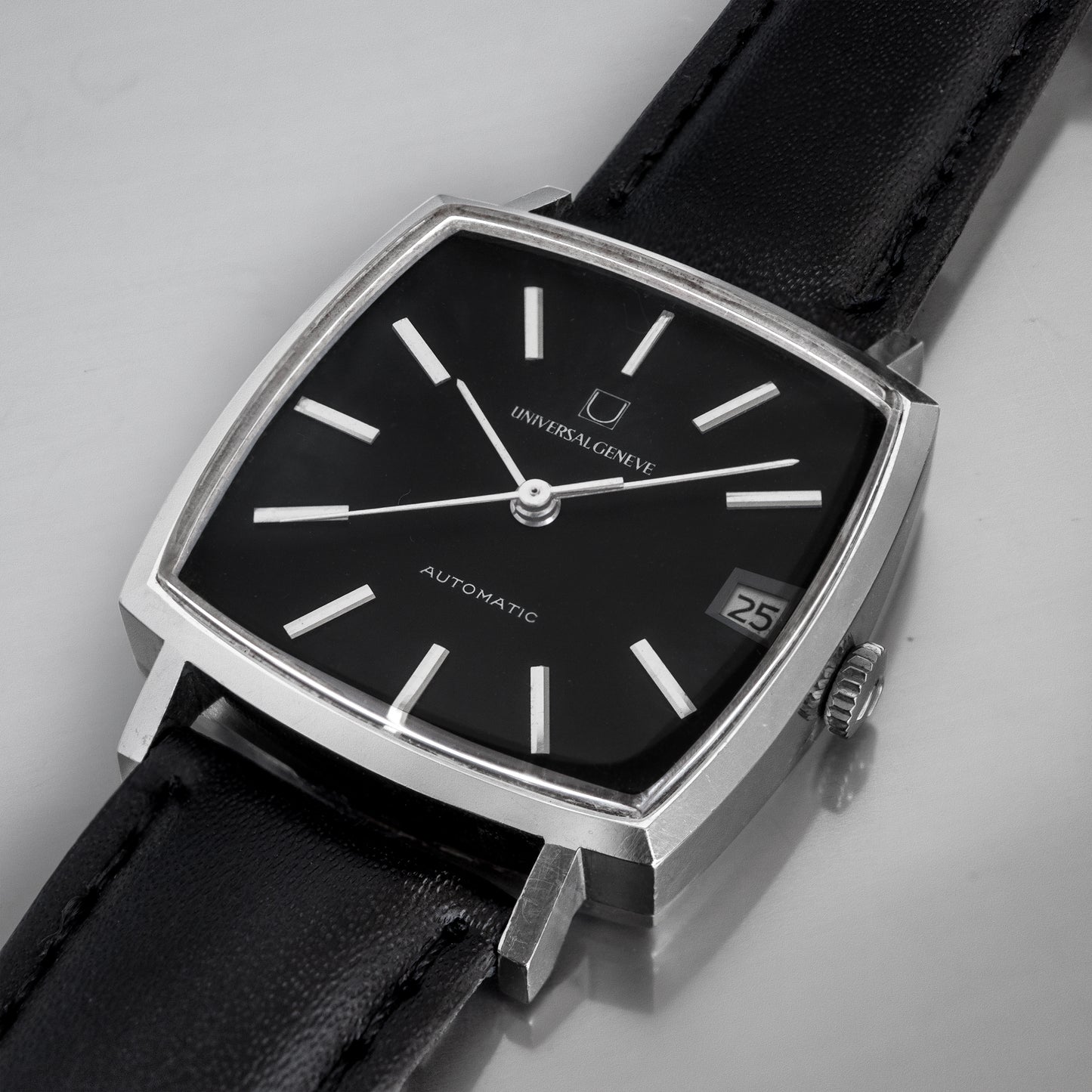 No. 560 / Universal Genève Automatic - 1971