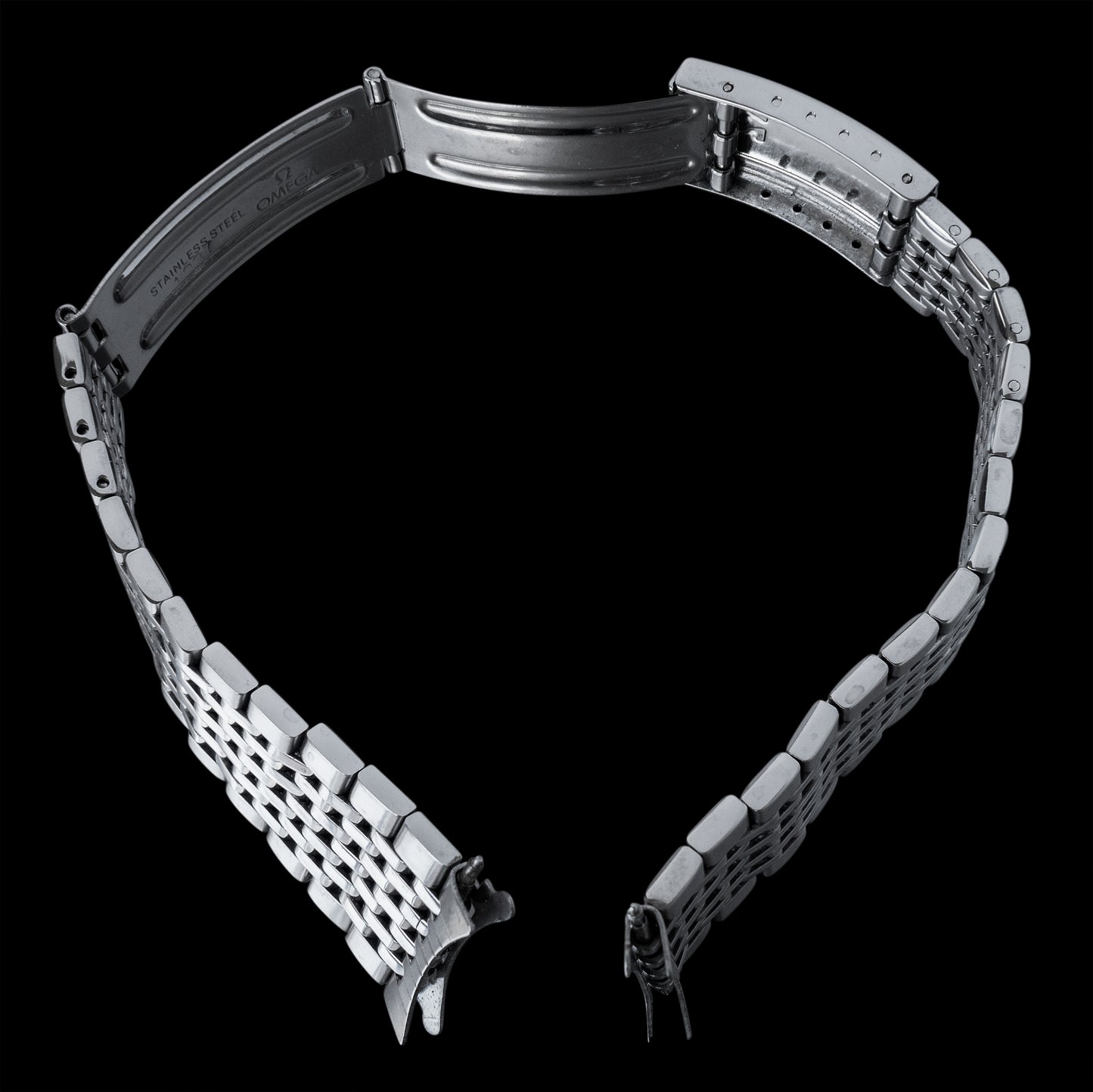 No. b5785 / Omega 18mm Mesh Bracelet - 1960s