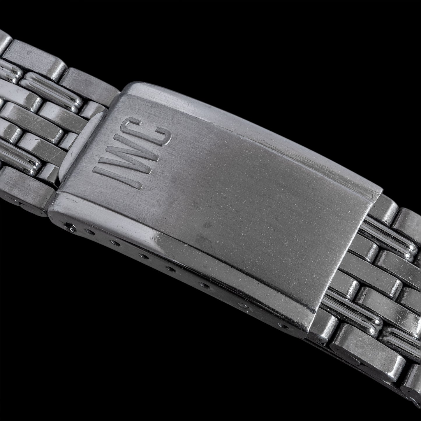 No. b5815 / IWC 18mm Gay Frères Bracelet - 1960s