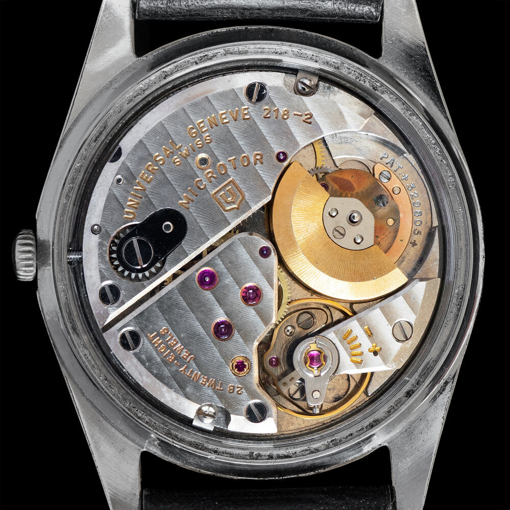 No. 582 / Universal Genève Polerouter Date - 1963