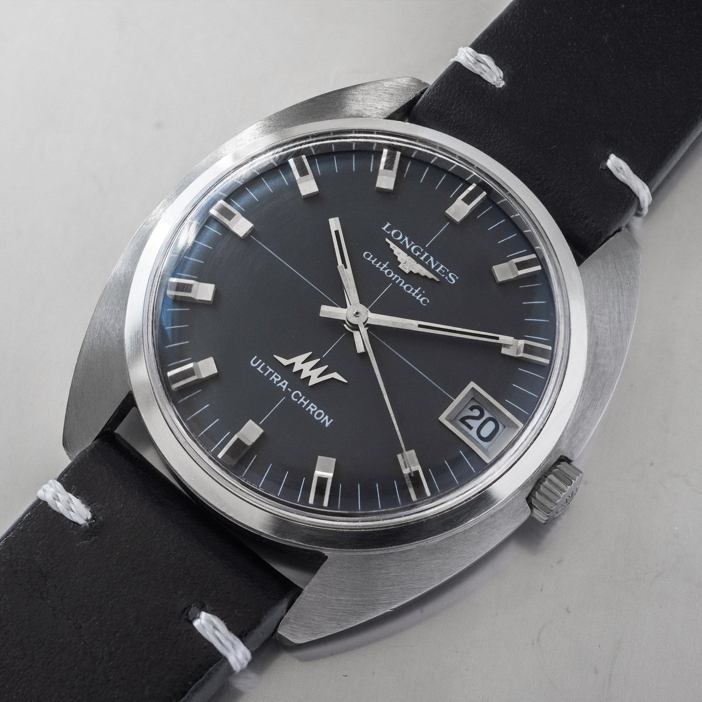 No. 591 / Longines Ultra-Chron - 1971