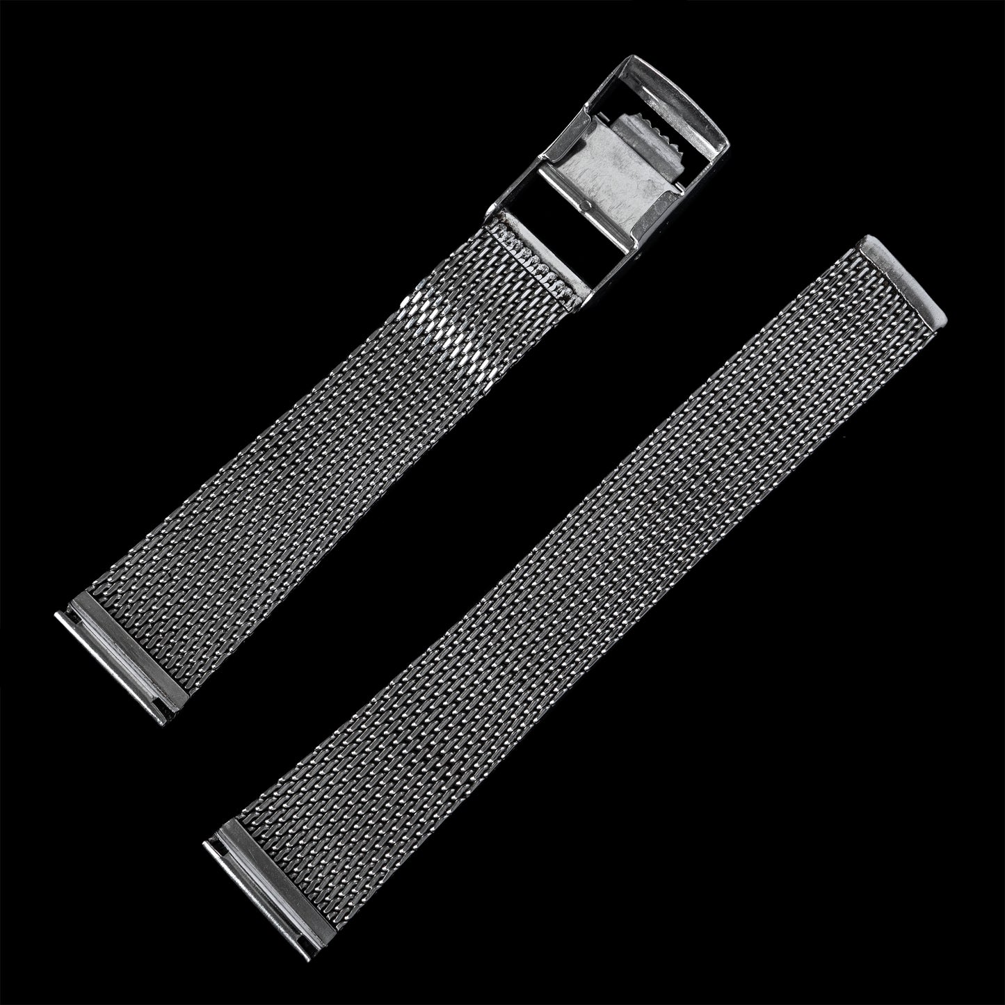 No. b5955 / IWC 19mm Mesh Bracelet - 1970s