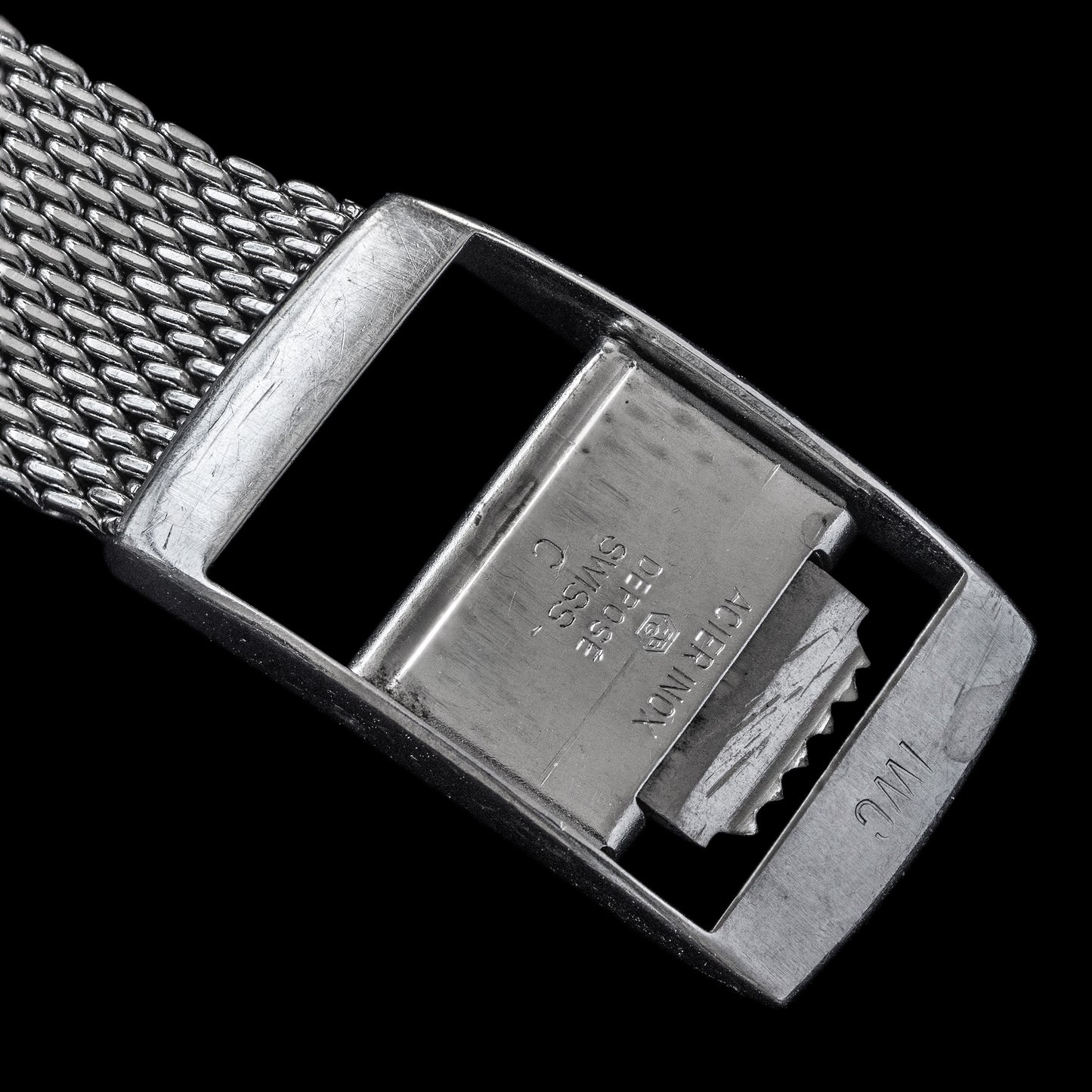 No. b5955 / IWC 19mm Mesh Bracelet - 1970s