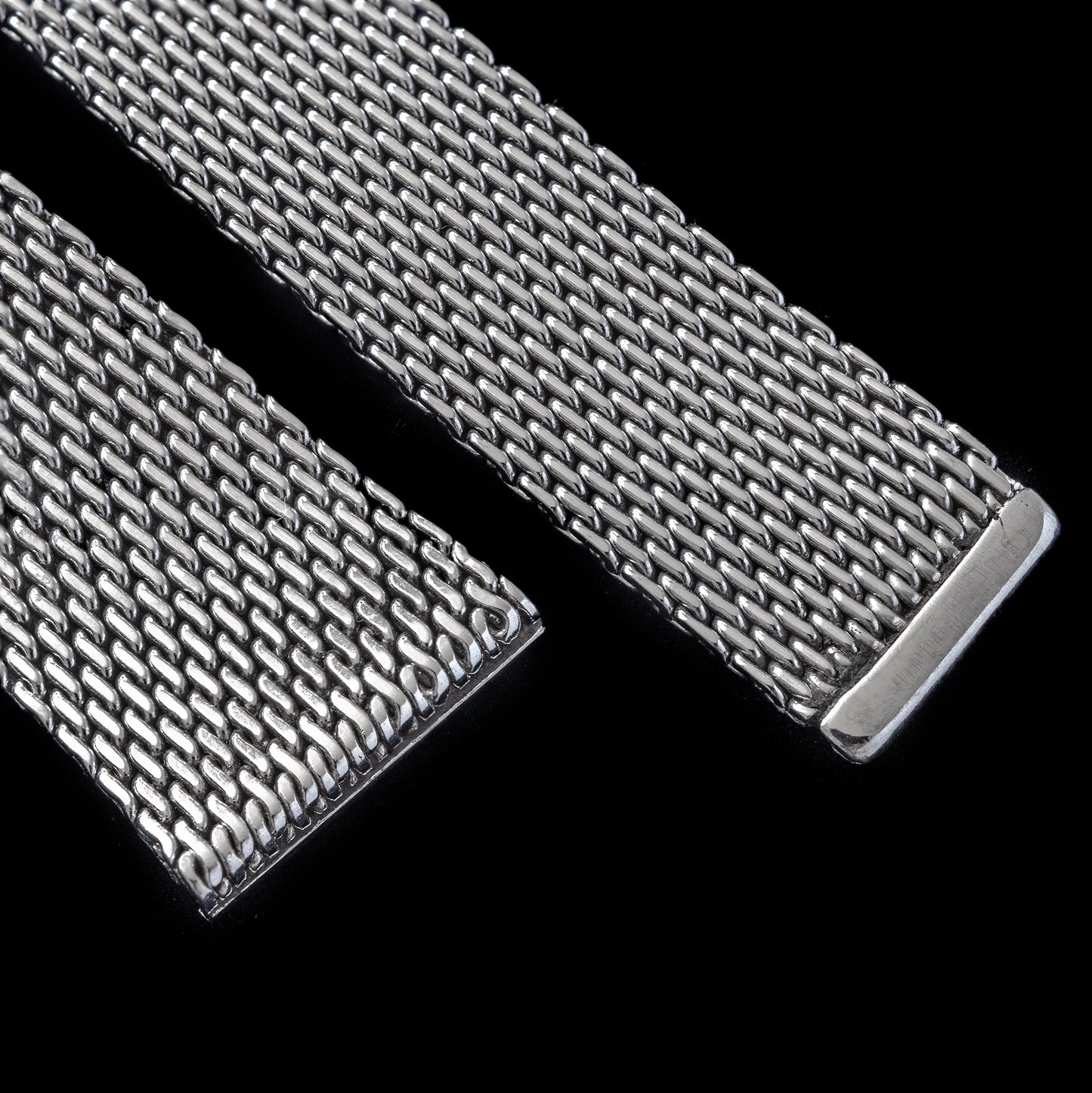 No. b5955 / IWC 19mm Mesh Bracelet - 1970s