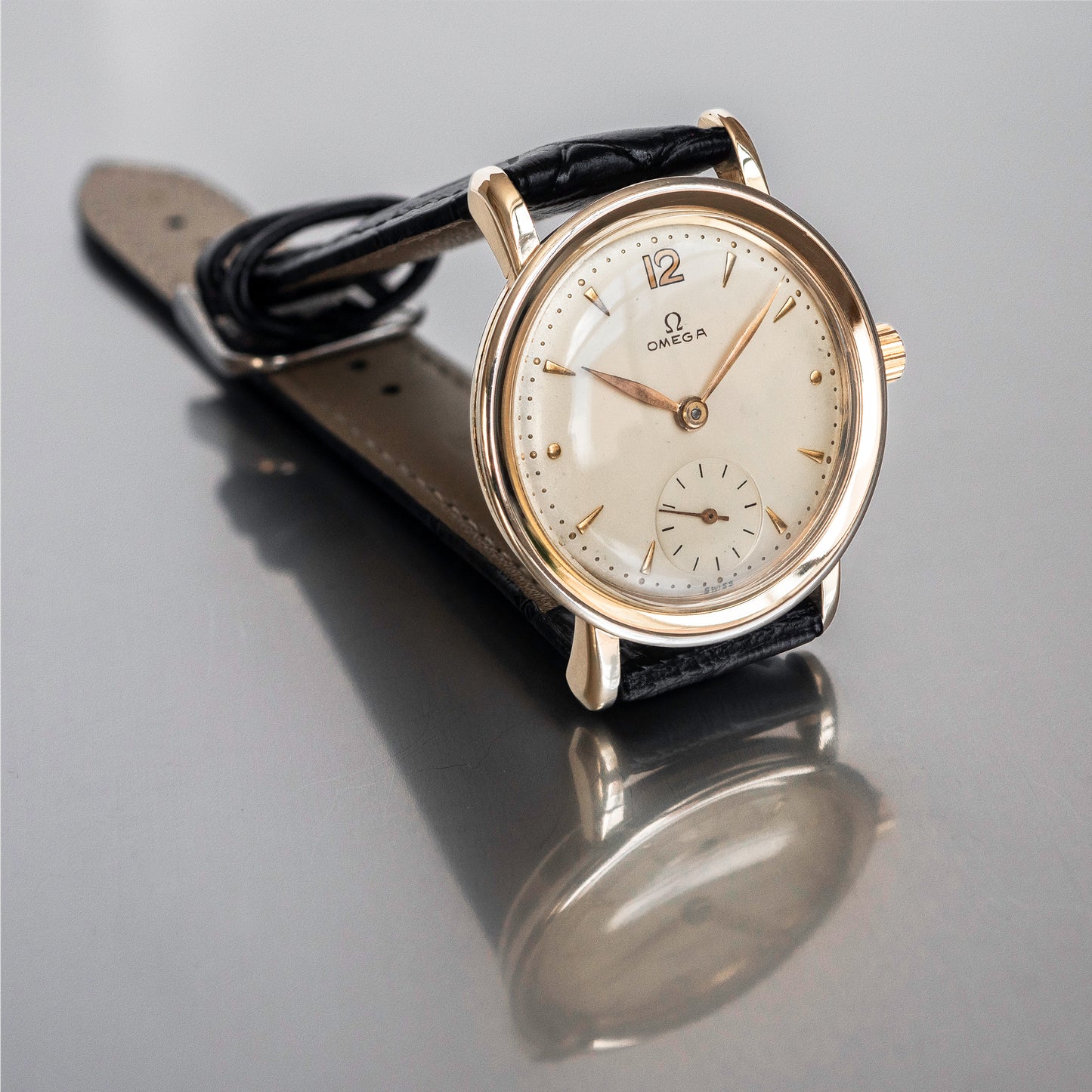 No. 607 / Omega Small Second - 1948