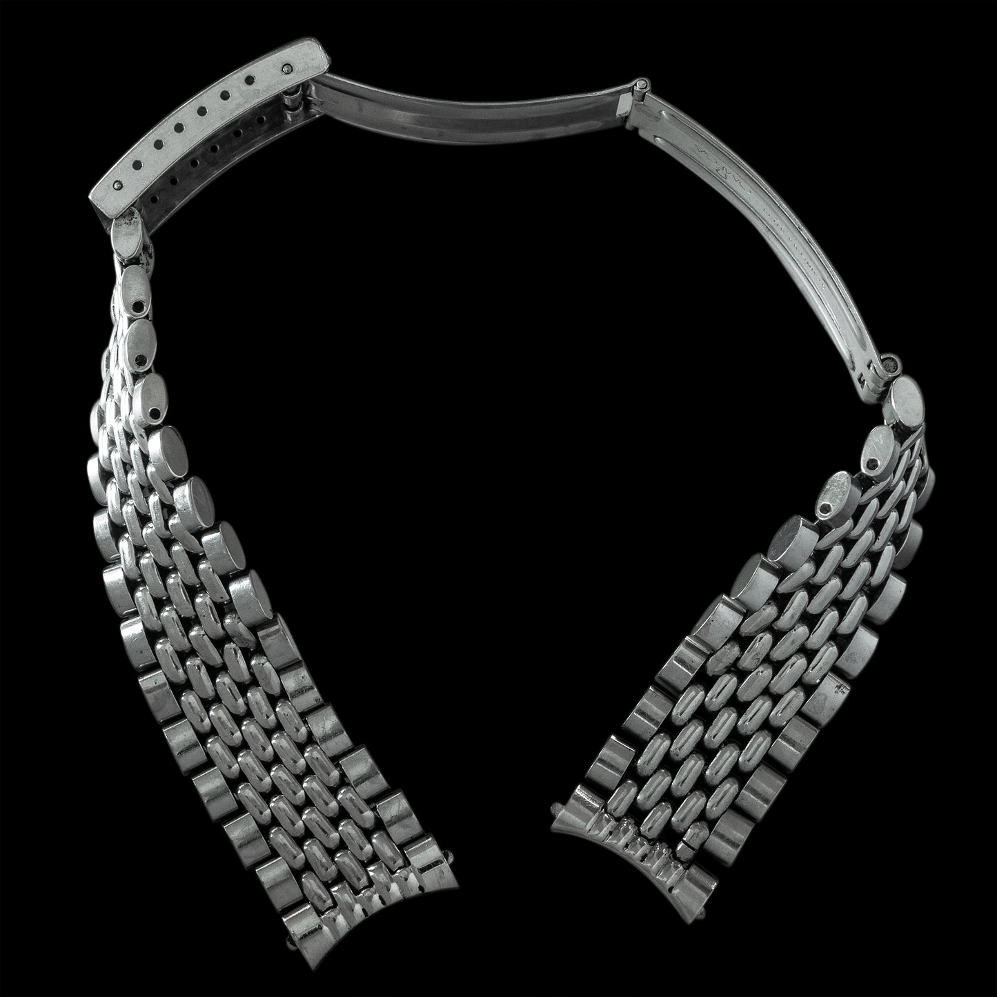 No. b6095 / Omega 18mm Rice Grain Bracelet - 1960s
