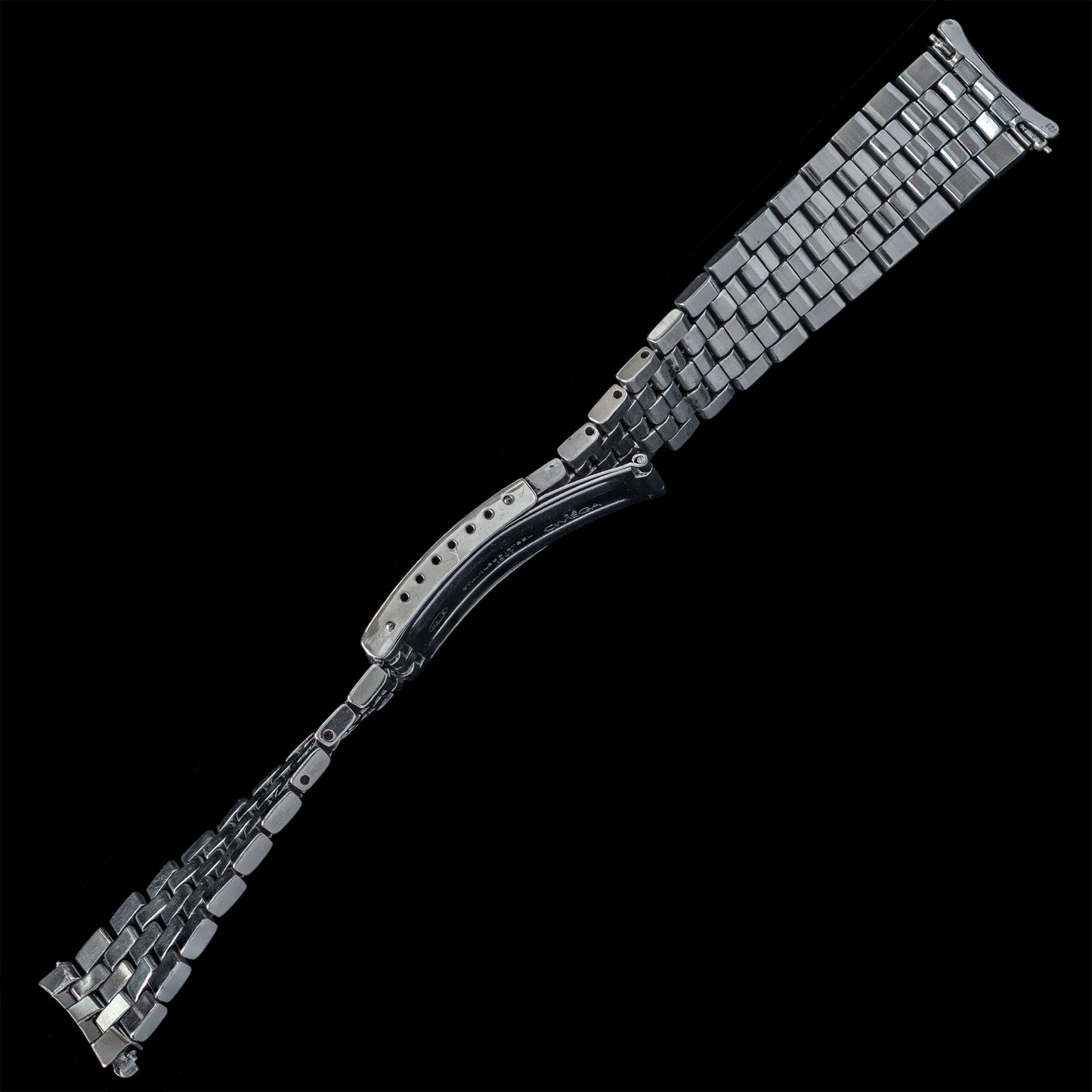 No. b6105 / Omega 19mm Constellation Bracelet - 1960s
