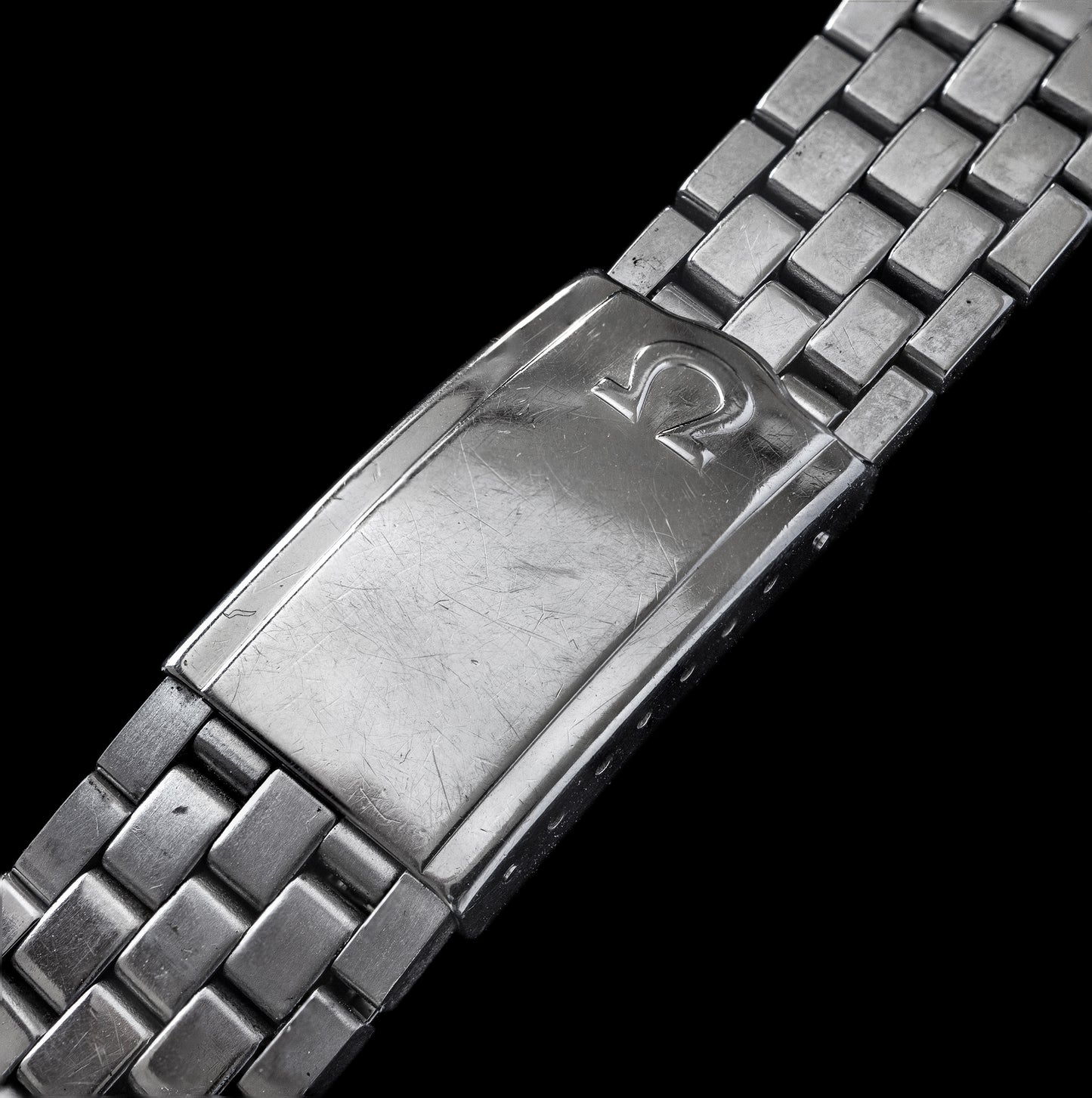 No. b6105 / Omega 19mm Constellation Bracelet - 1960s