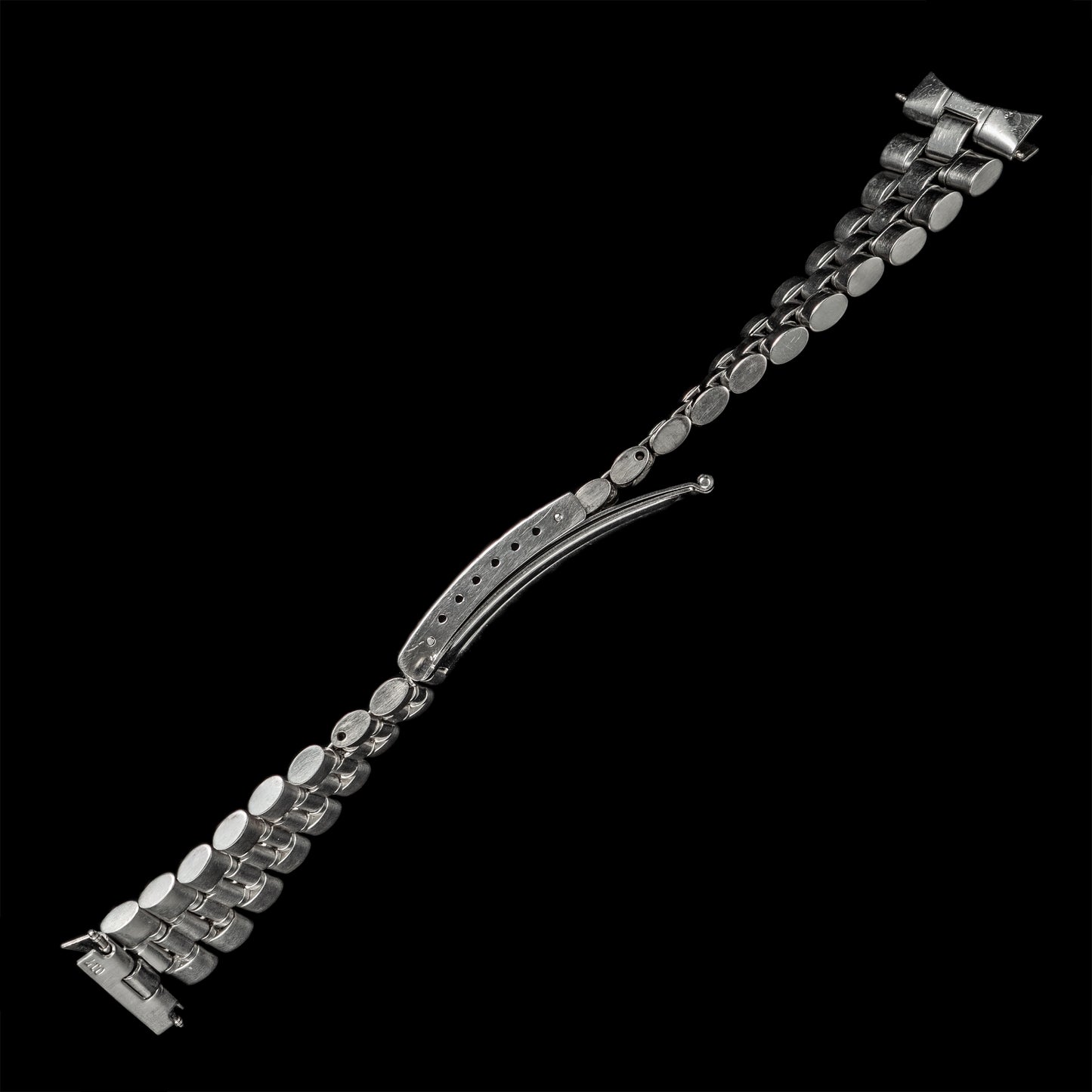 No. b6235 / Omega 19mm Bracelet - 1960s