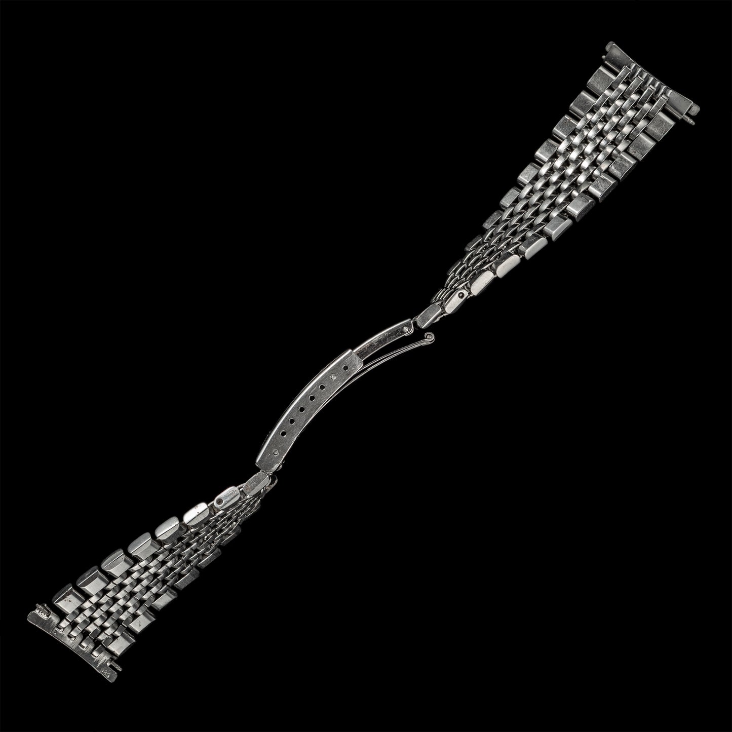 No. b6375 / Omega 20mm Bracelet - 1960s