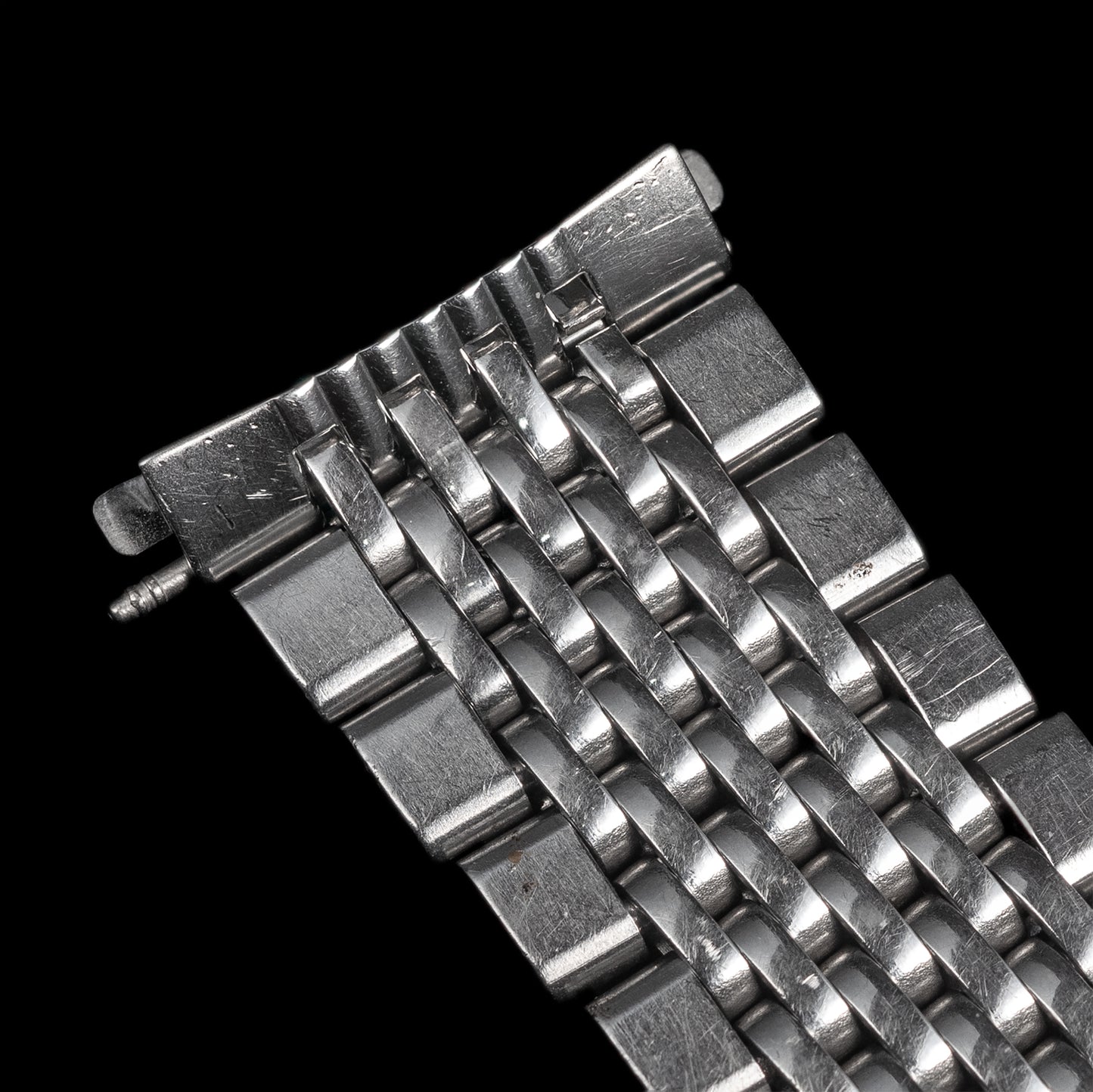 No. b6375 / Omega 20mm Bracelet - 1960s