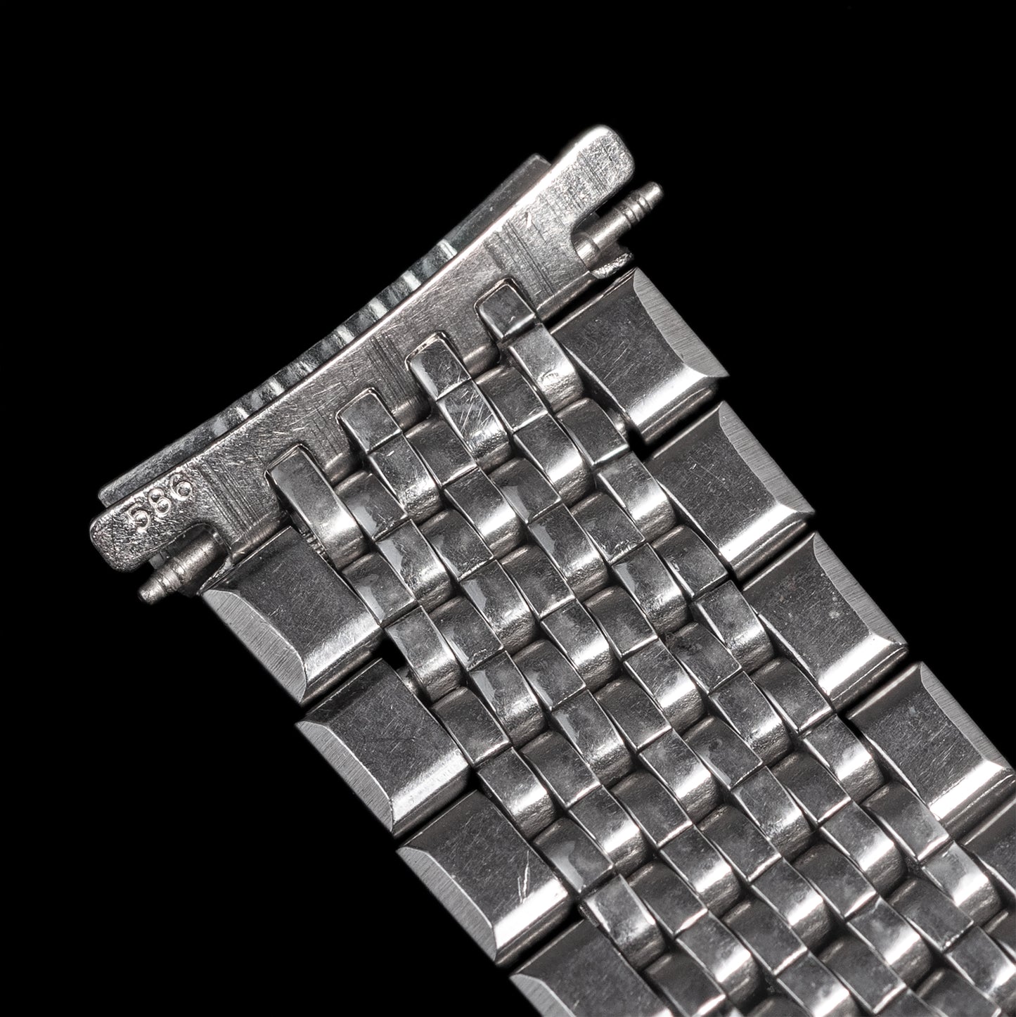 No. b6375 / Omega 20mm Bracelet - 1960s