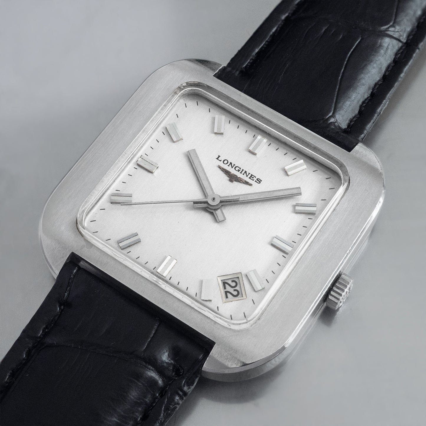 No. 659 / Longines Manual - 1972