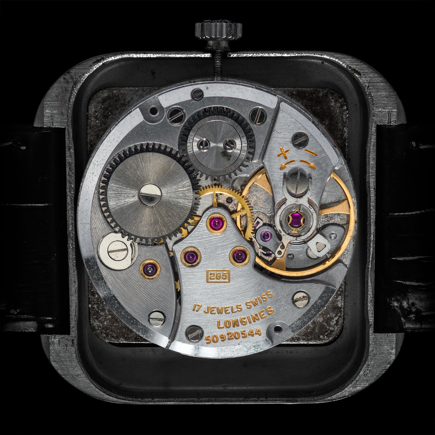 No. 659 / Longines Manual - 1972