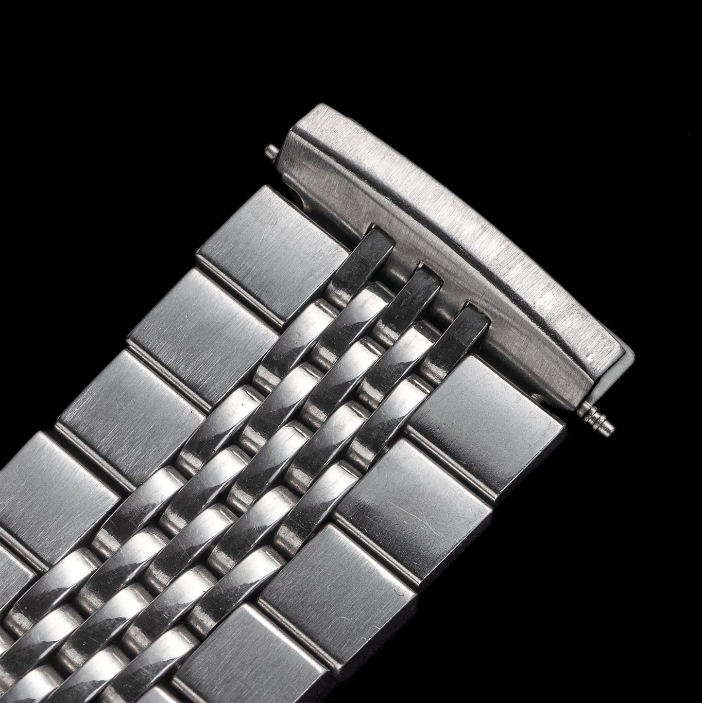 No. b6615 / Omega 20mm Bracelet - 1960s