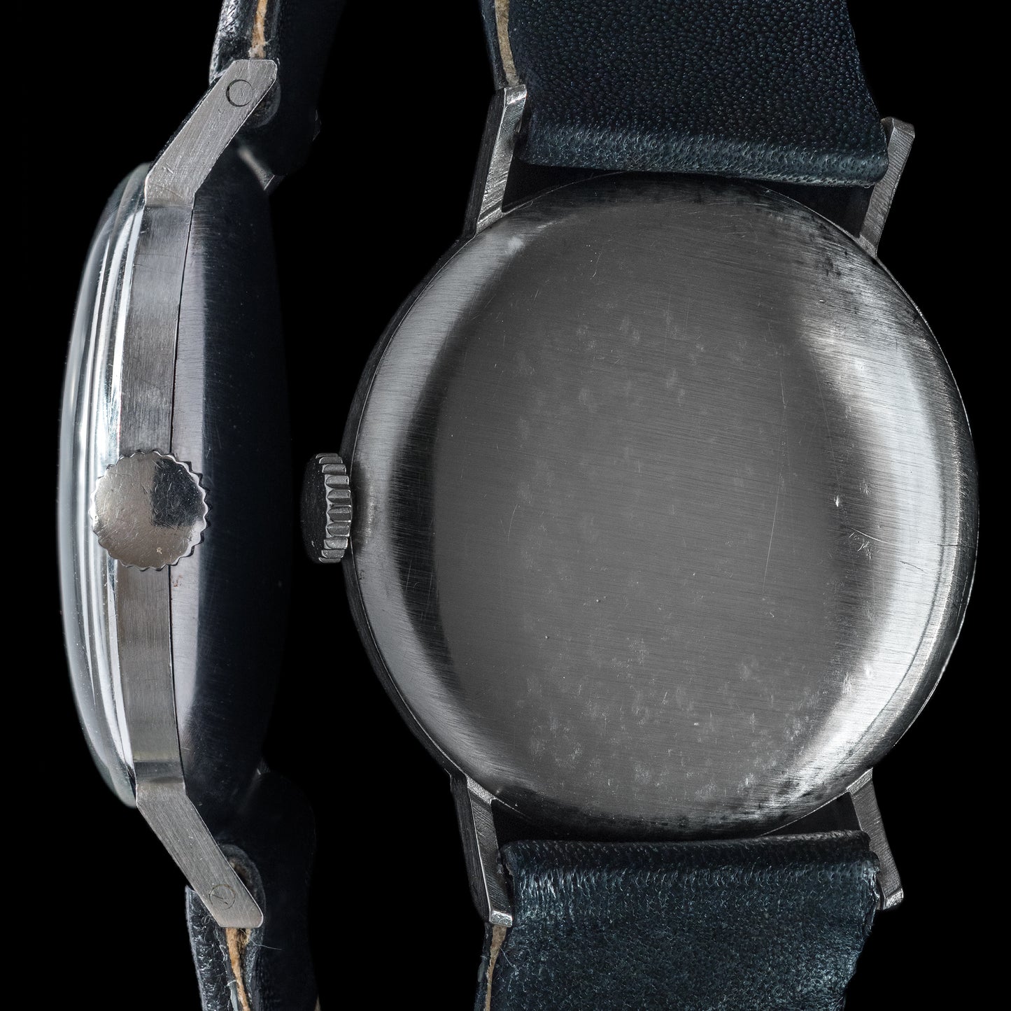 No. 664 / Longines Sm. Second - 1945